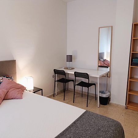 Habitacion Doble Alameda Centro Macarena เซบีญา ภายนอก รูปภาพ
